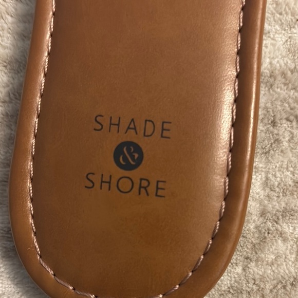 Shade & Shore Black and Brown Sandals with Textured Strap - Picture 3 of 4